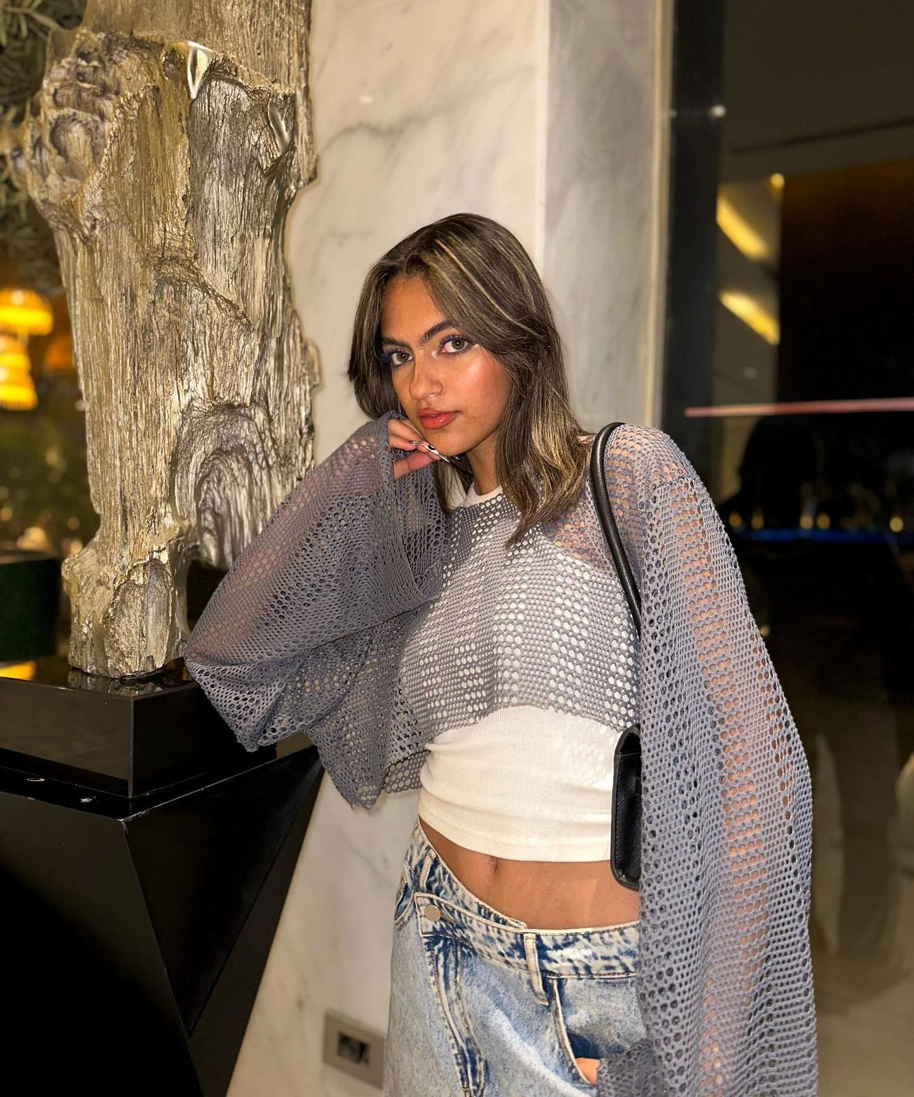Grey fishnet – Eunoia
